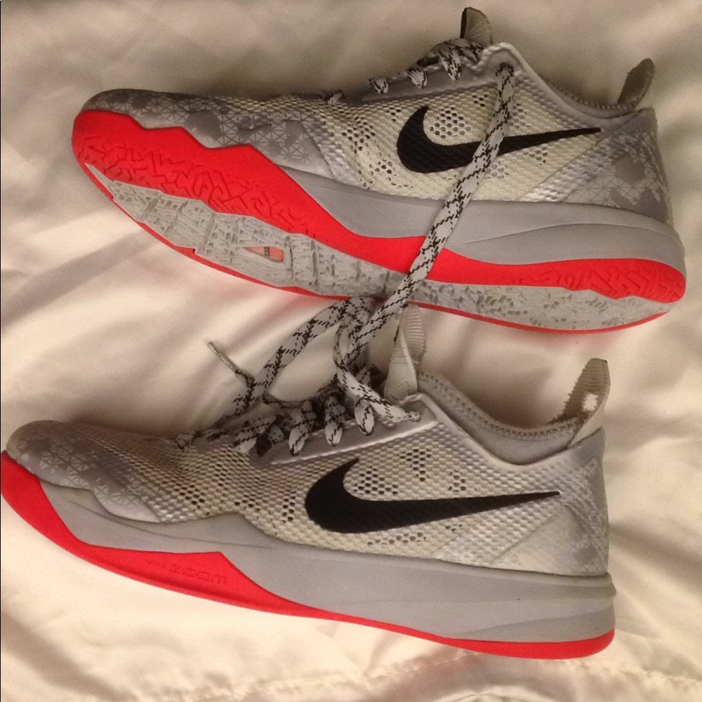 Nike Zoom shoes